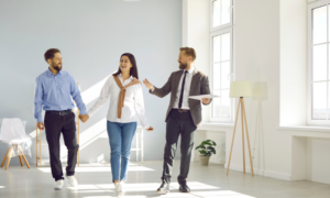 Apartment Tour Checklist: Questions to Ask Before Signing a Lease