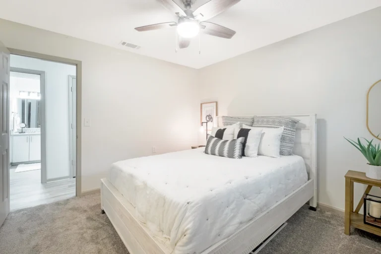 The-Slate-Model-Apartment-11
